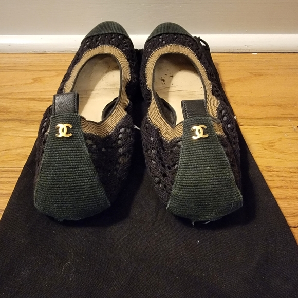 CHANEL Tweed Cap Toe Flats - Picture 3 of 5